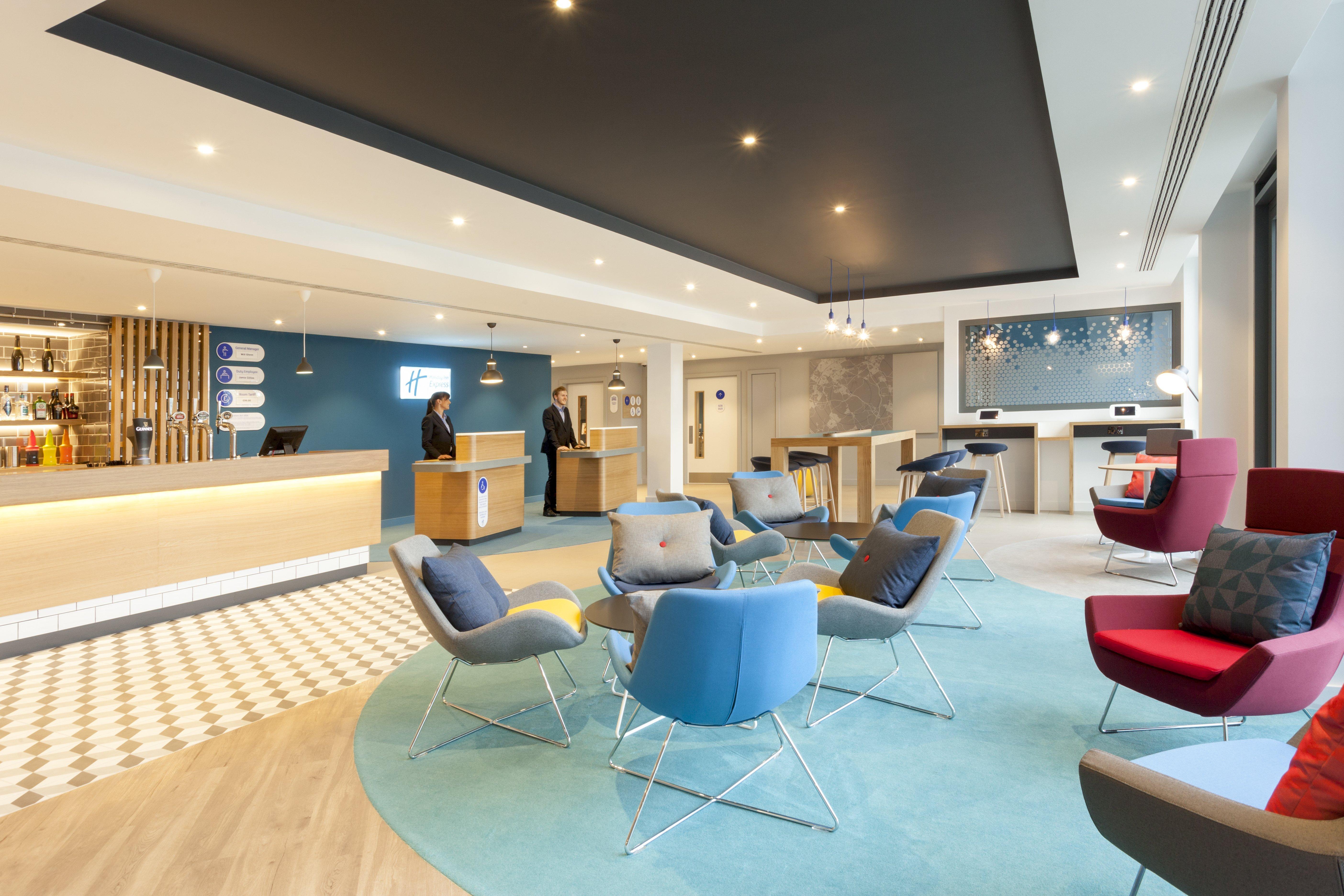 Holiday Inn Express St. Albans - M25, Jct.22 St Albans Екстериор снимка
