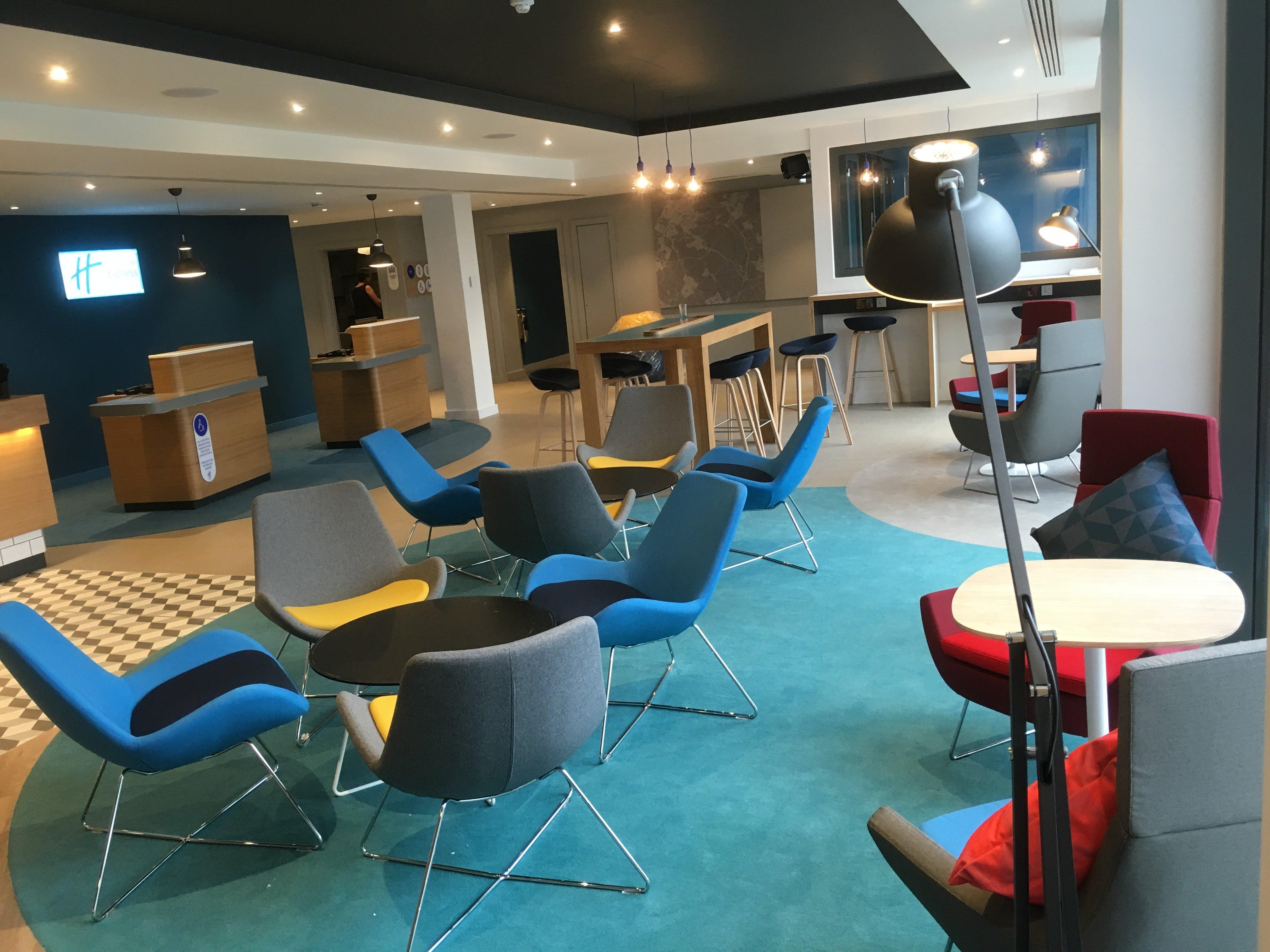 Holiday Inn Express St. Albans - M25, Jct.22 St Albans Екстериор снимка